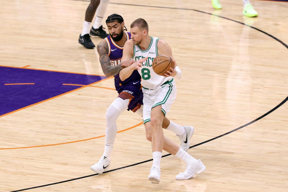 赫斯位于不 赫斯位于不