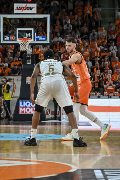 动魄的戏码 动魄的戏码