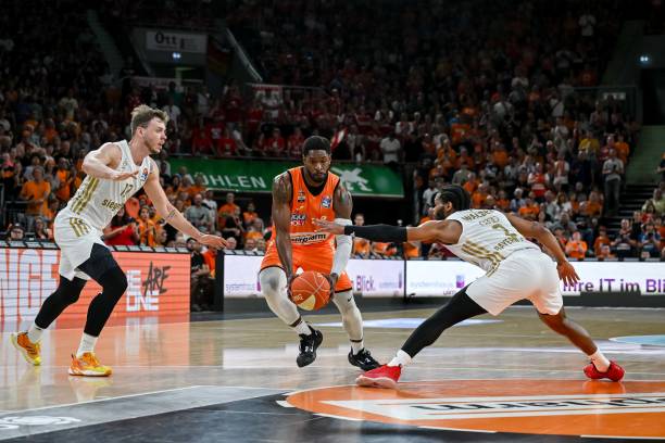 在这种战术 在这种战术